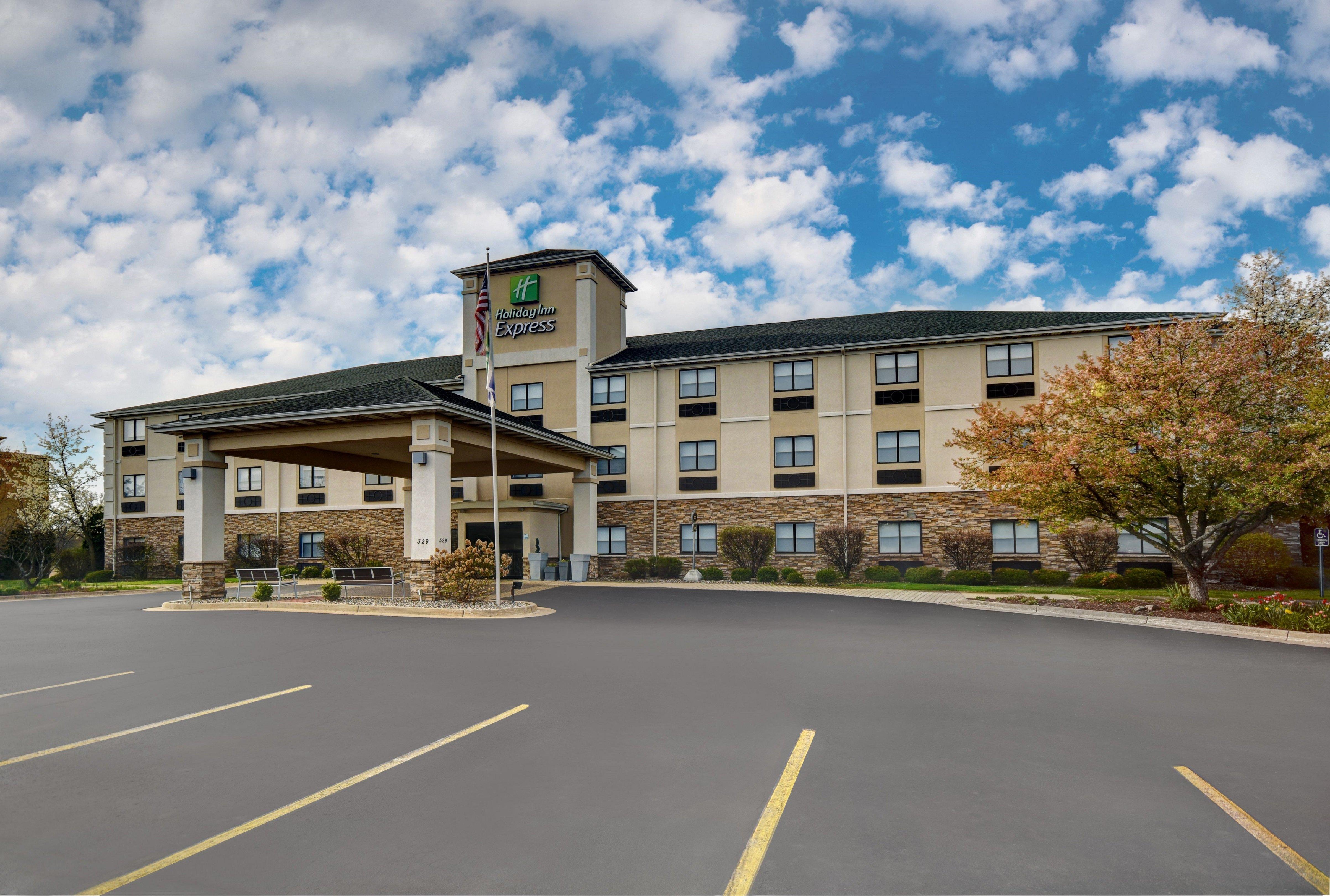 Holiday Inn Express Marshall, An Ihg Hotel Exterior foto